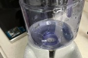 饮水机管道绿苔处理方法及预防措施（解决饮水机管道绿苔问题）
