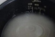 电饭煲蒸饭出水问题如何解决？有效方法有哪些？