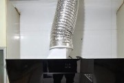 油烟机面罩清洗技巧及注意事项（让你的油烟机面罩清洁如新）