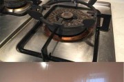 燃气灶滑锅跳锅的原因与解决方法（厨房烹饪中常见问题）