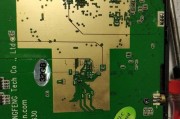 电视机排线修理指南（解决电视机排线问题的实用技巧）