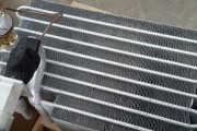 空调液管结霜原因及常见故障排除（探究空调液管结霜的原因及解决方法）