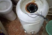 如何正确清洗热水器水箱（保护家庭安全与水质）