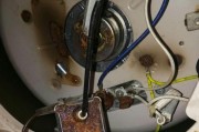 电饭煲不跳闸的解决方法（六个实用技巧让电饭煲稳稳当当）