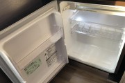 冰箱灯不亮的原因及解决方法（探索冰箱灯不亮的可能原因以及简易修复办法）