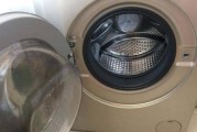 洗衣机水位过高的原因及解决方法（探讨洗衣机水位异常高的因素和解决方案）
