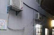 空调水往里面流是怎么回事（揭秘空调中的水循环机制）