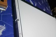 LED显示器变暗的原因与解决方法（探究LED显示器亮度下降的各种因素及应对之策）