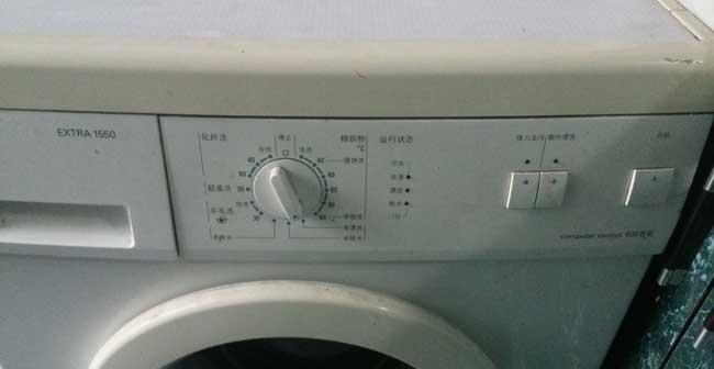 洗衣机显示正常却无法正常工作的疑难解答（探寻洗衣机显示正常却无法甩干的原因及解决方法）