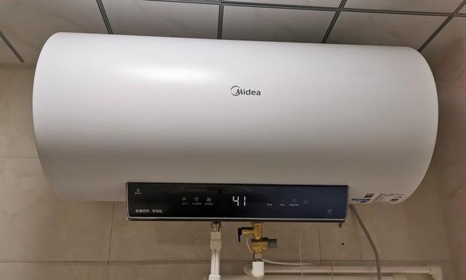 美的热水器安装指南（轻松学会美的热水器的正确安装方法）
