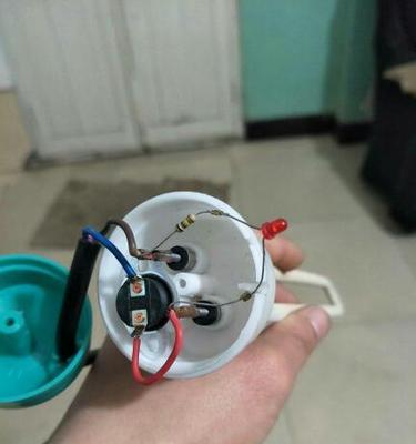 如何解决暖壶热水器不加热的问题（暖壶热水器不加热的原因及解决方法）