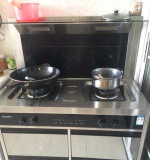 解析集成灶闪烁原因（探究集成灶闪烁的因素与解决方案）