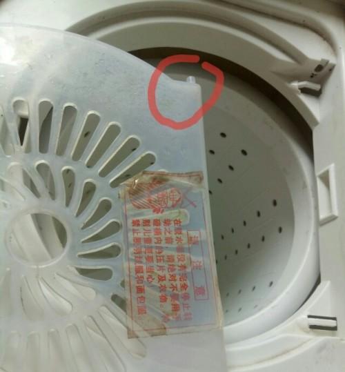 洗衣机脱水时抖得厉害，问题出在哪里（解析洗衣机脱水时抖动问题的原因及解决方法）