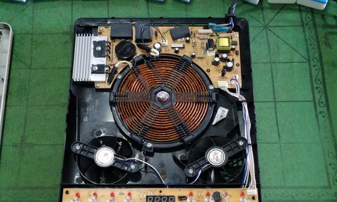 解决电磁炉滴滴声问题的有效方法（避免电磁炉滴滴声的窍门）
