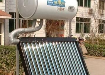 以太阳能热水器工作原理——清洁能源热水的利器（太阳能热水器的工作原理及其应用前景）