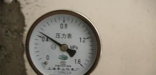 地暖压力不够的解决方法（如何增加地暖系统的压力）