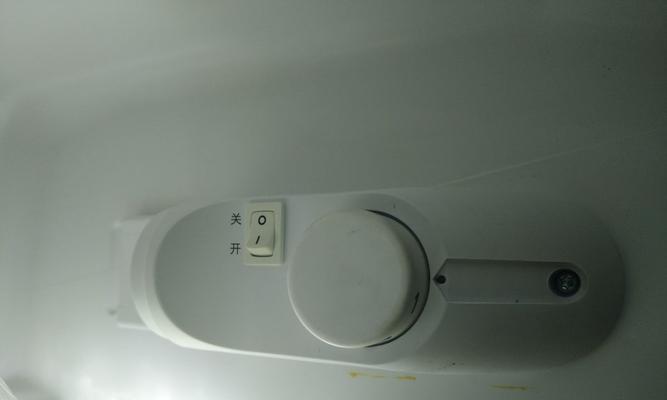 冰箱保护器一直叫的问题及解决办法（解析冰箱保护器长时间发出警告声的原因和处理方法）