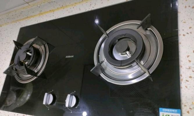 燃气灶灶盘裂了怎么修（快速解决方法和安全操作注意事项）