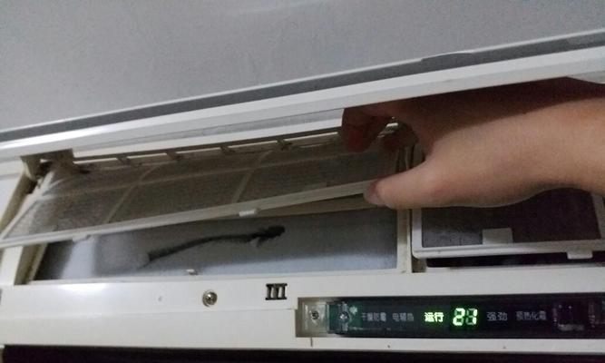 探究格力空调内机结冰的原因及解决方法（格力空调内机结冰问题的分析与解决）