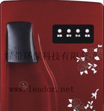 净水器滤芯变红色的原因及处理方法（解决净水器滤芯变红色的实用方法）