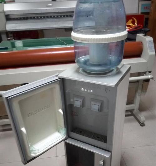 如何选择海淀饮水机维修服务（海淀区饮水机维修服务的选择要点及注意事项）