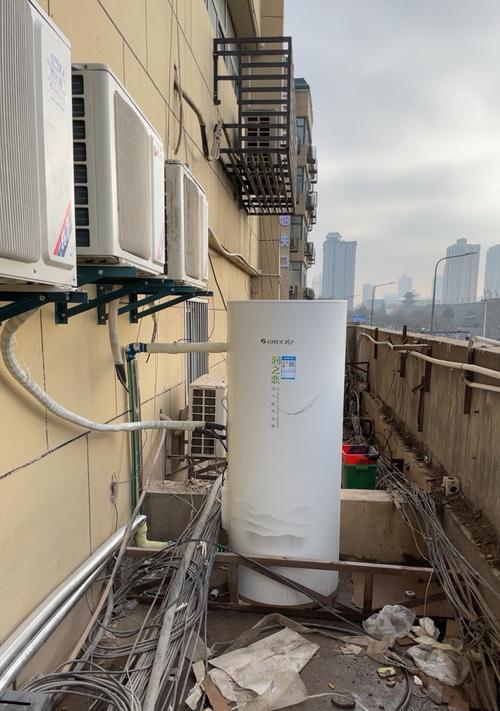 空气能热水器的优点与缺点分析（高效节能的新一代热水器——空气能热水器）
