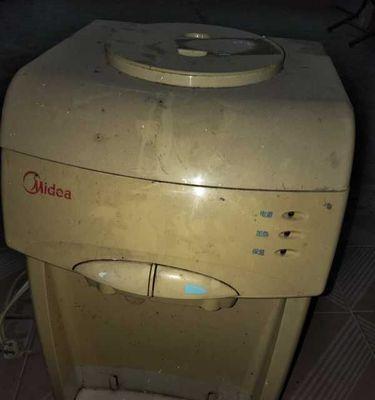 饮水机自动锁定的原因及其重要性（为什么饮水机需要自动锁定？-保护健康）