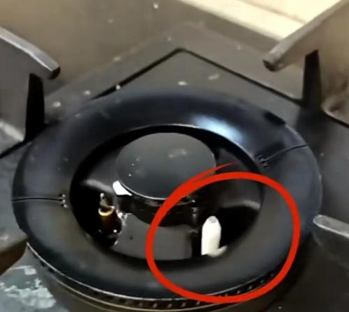 燃气灶探针故障（探针故障的影响及常见问题解析）