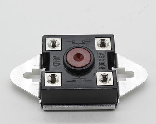 壁挂炉限温器故障及维修指南（解析壁挂炉限温器故障及应对方法）