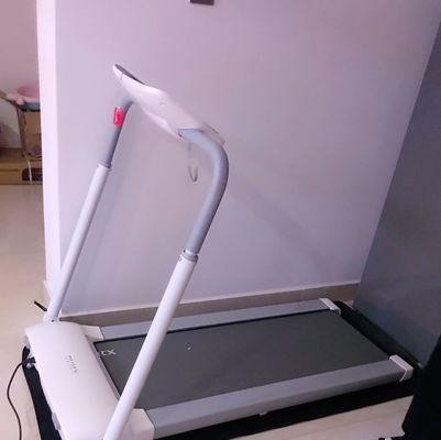 跑步机自动下降的原因及解决办法（为什么跑步机会自动下降）
