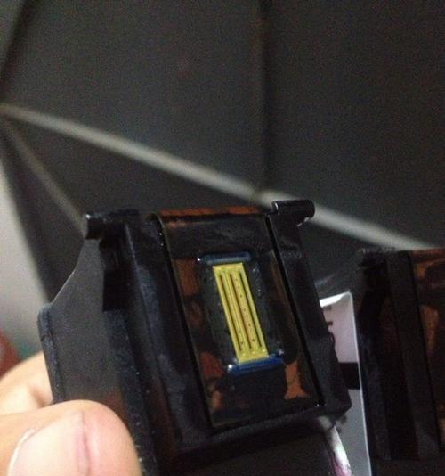 打印机墨盒出现泡沫？原因与解决方法一览