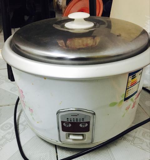 北京三角牌电饭煲常见故障及解决方法（北京三角牌电饭煲出现故障时应如何处理）