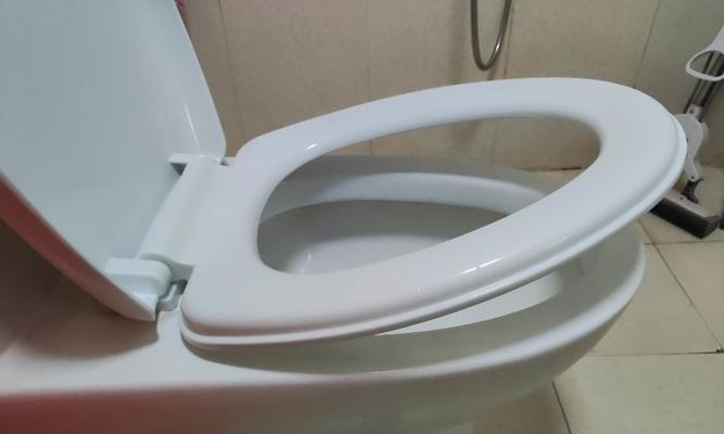 马桶通电没反应，该如何维修处理（解决裕津智能马桶通电无反应的故障）