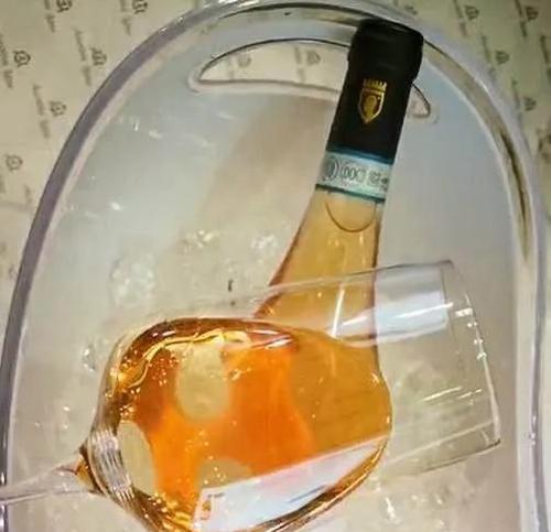气泡酒冰箱的正确使用方法（保持气泡酒质量的关键技巧）