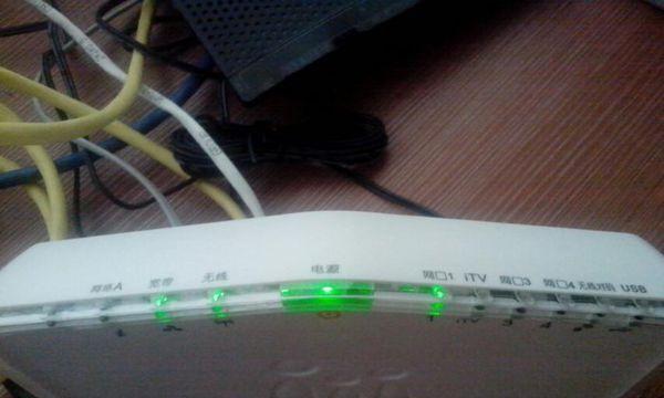 解决电视接收无线信号差的有效方法（提高电视信号接收质量的技巧与建议）