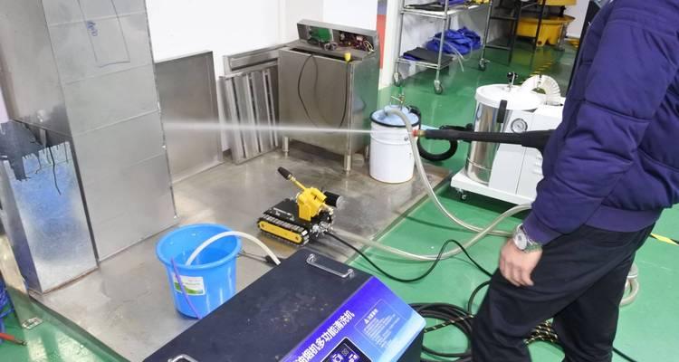 高温熏蒸清洗油烟机的方法——彻底清除油烟困扰（使用高温熏蒸清洗油烟机）
