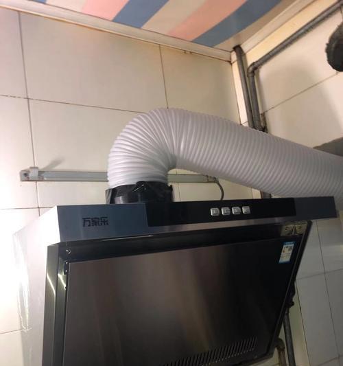 如何正确清洁万家乐油烟机表面（一步步教你打造干净清爽的厨房环境）