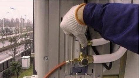 如何检查空调漏氟问题（简单方法帮你找出空调漏氟点）