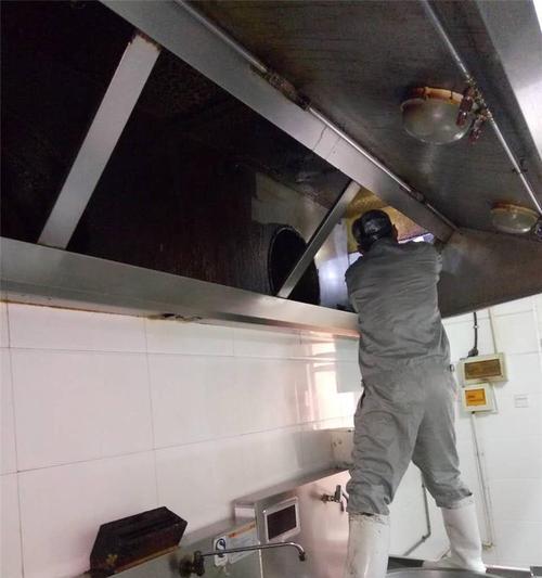 蓝睿食堂油烟机清洗指南（清洗方法）