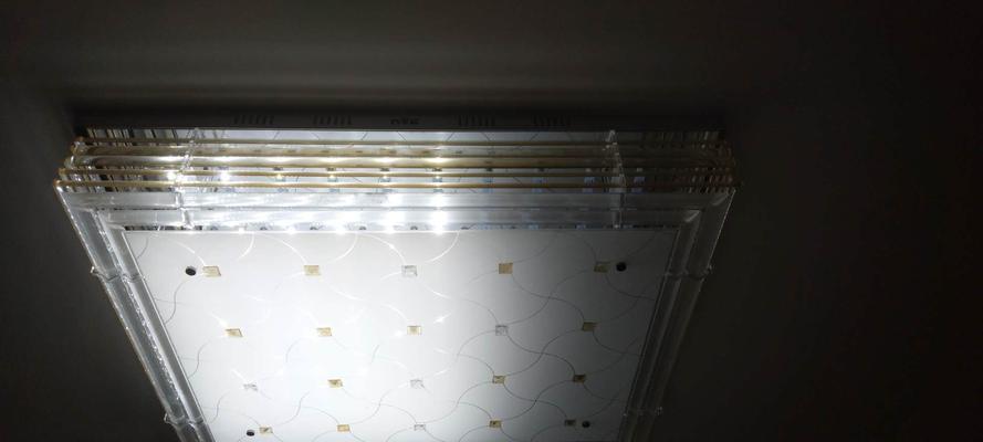 LED灯珠损坏后的处理方法（影响和维修方法详解）