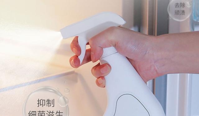冰箱除臭的原因及方法（保持食品新鲜）