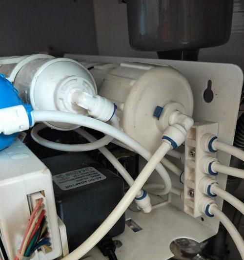净水器显示检修故障怎么办？如何快速解决？