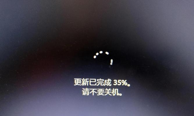 电脑屏幕开机黑屏时应如何处理？