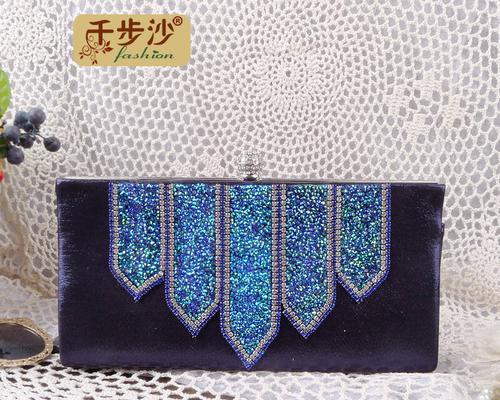 手拿包硬壳拆卸方法是什么？拆卸时需注意什么？