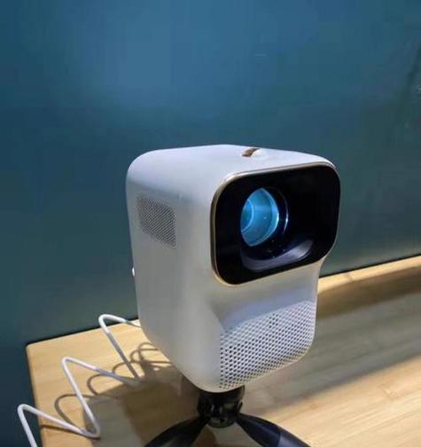 超短焦投影仪蓝光问题如何解决？
