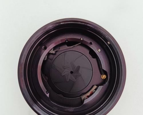 手机调光圈时的摄像头怎么用？操作方法是什么？