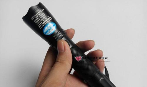 手电王大功率充电器多少瓦？如何选择合适的充电器？