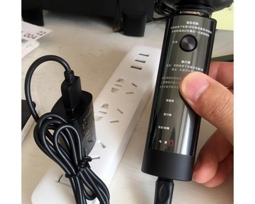 双层板充电器的正确使用方法是什么？