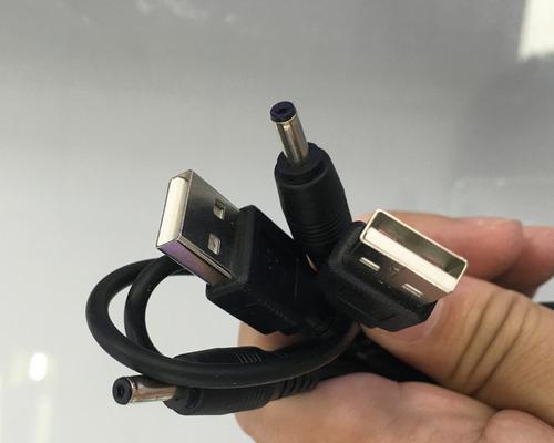 圆孔充电器在停电时如何使用？使用方法是什么？