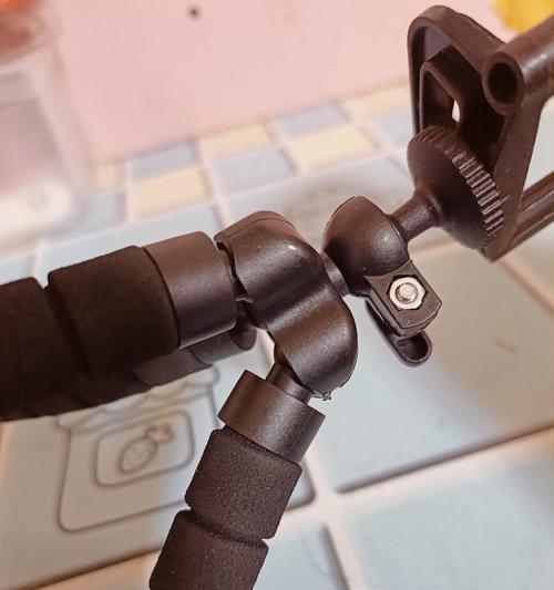 三脚架手机支架安装步骤是什么？